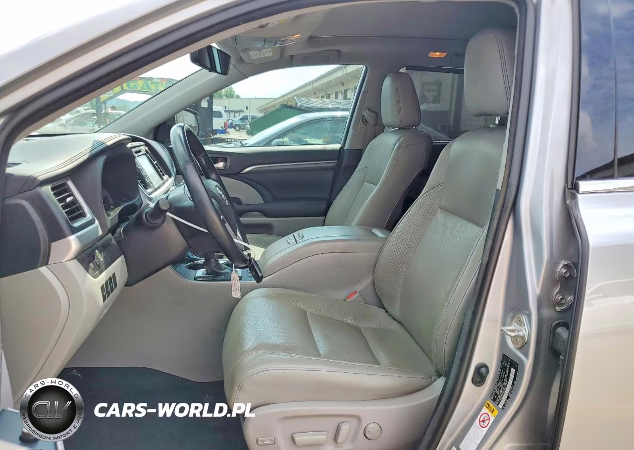 2018 Toyota Highlander Limited Platinum VIN:5TDDZRFH1JS871609 - 7