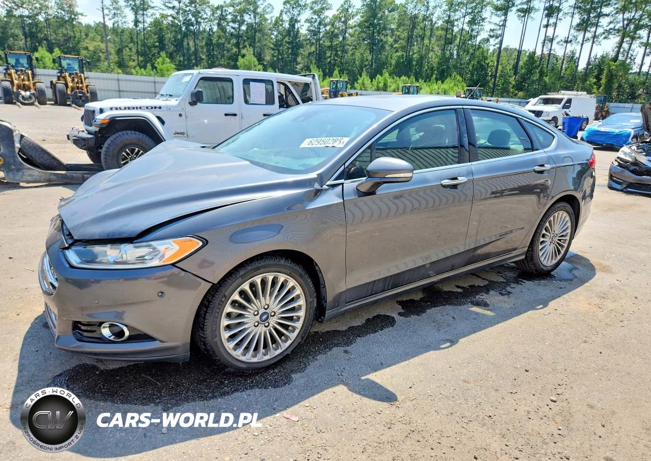 2015 Ford Fusion Titanium – zdjęcie 1 z 12