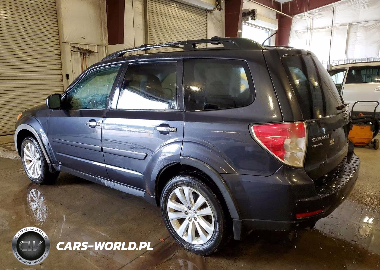 2011 Subaru Forester Limited VIN:JF2SHAEC2BH763637 - 2