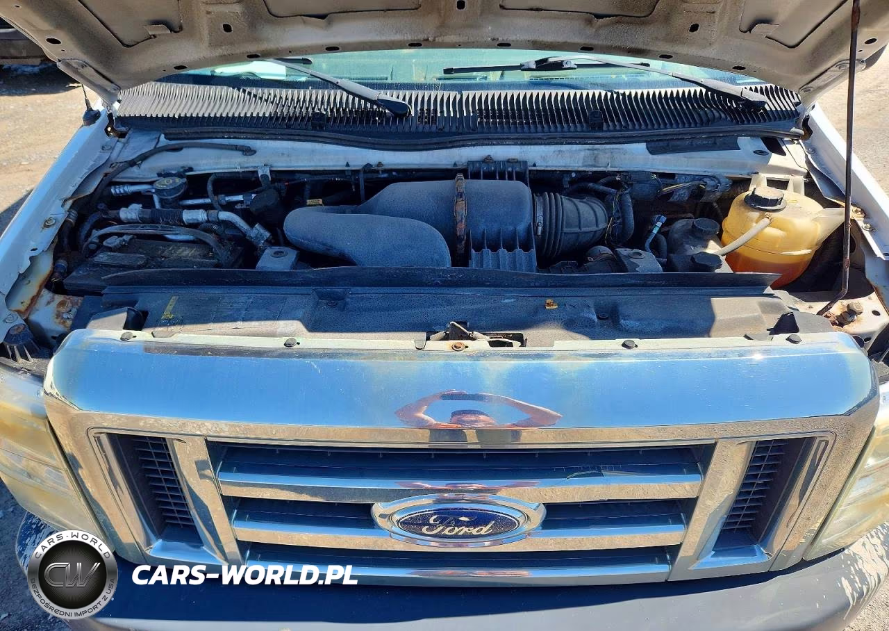 2010 Ford Econoline E350 Super Duty Cutaway Van VIN:1FDWE3FL0ADA97303 - 12