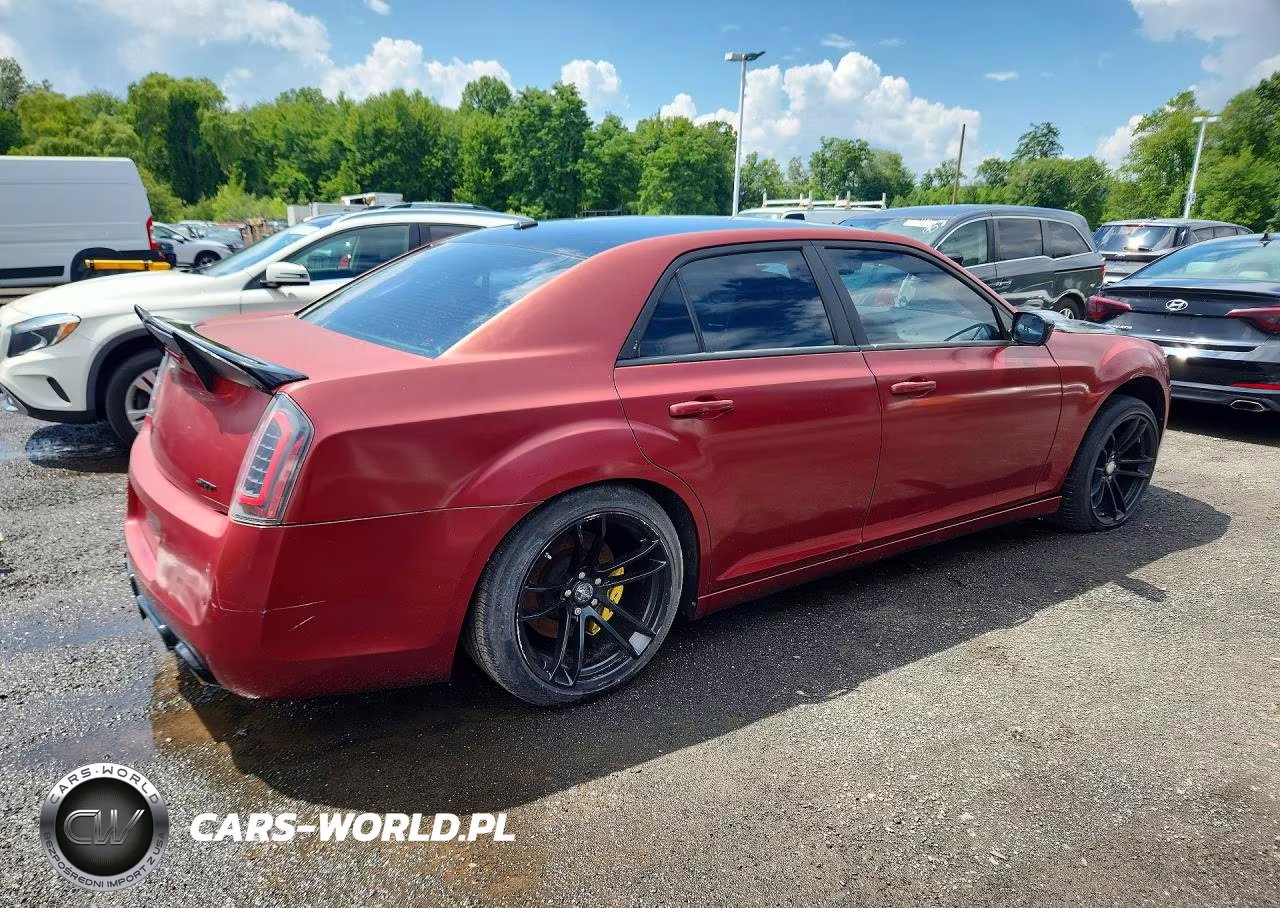 2013 Chrysler 300 Srt-8 VIN:2C3CCAFJ2DH513220 - 3