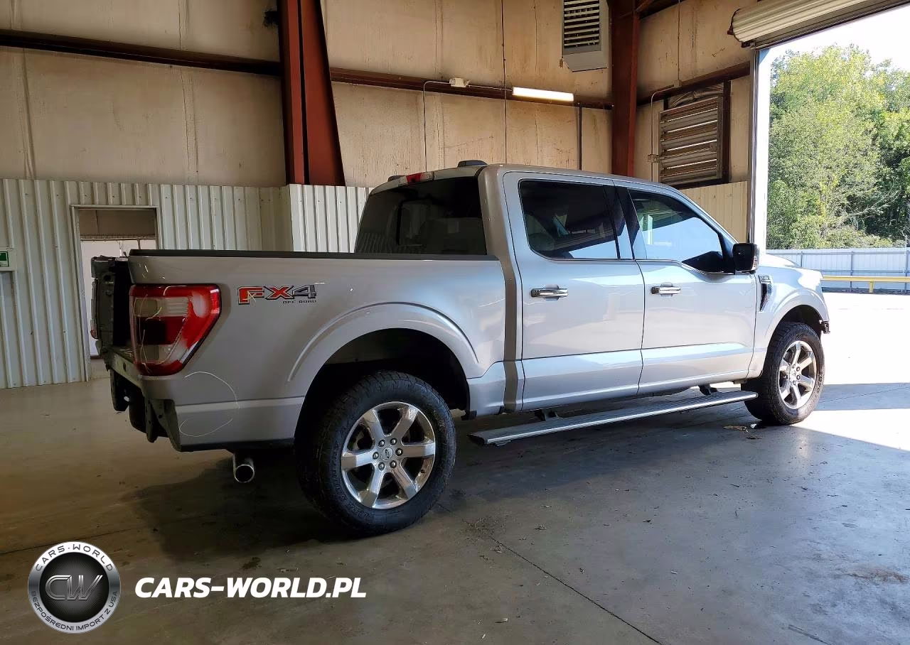 2023 Ford F150 Supercrew VIN:1FTFW1E81PFA45582 - 3