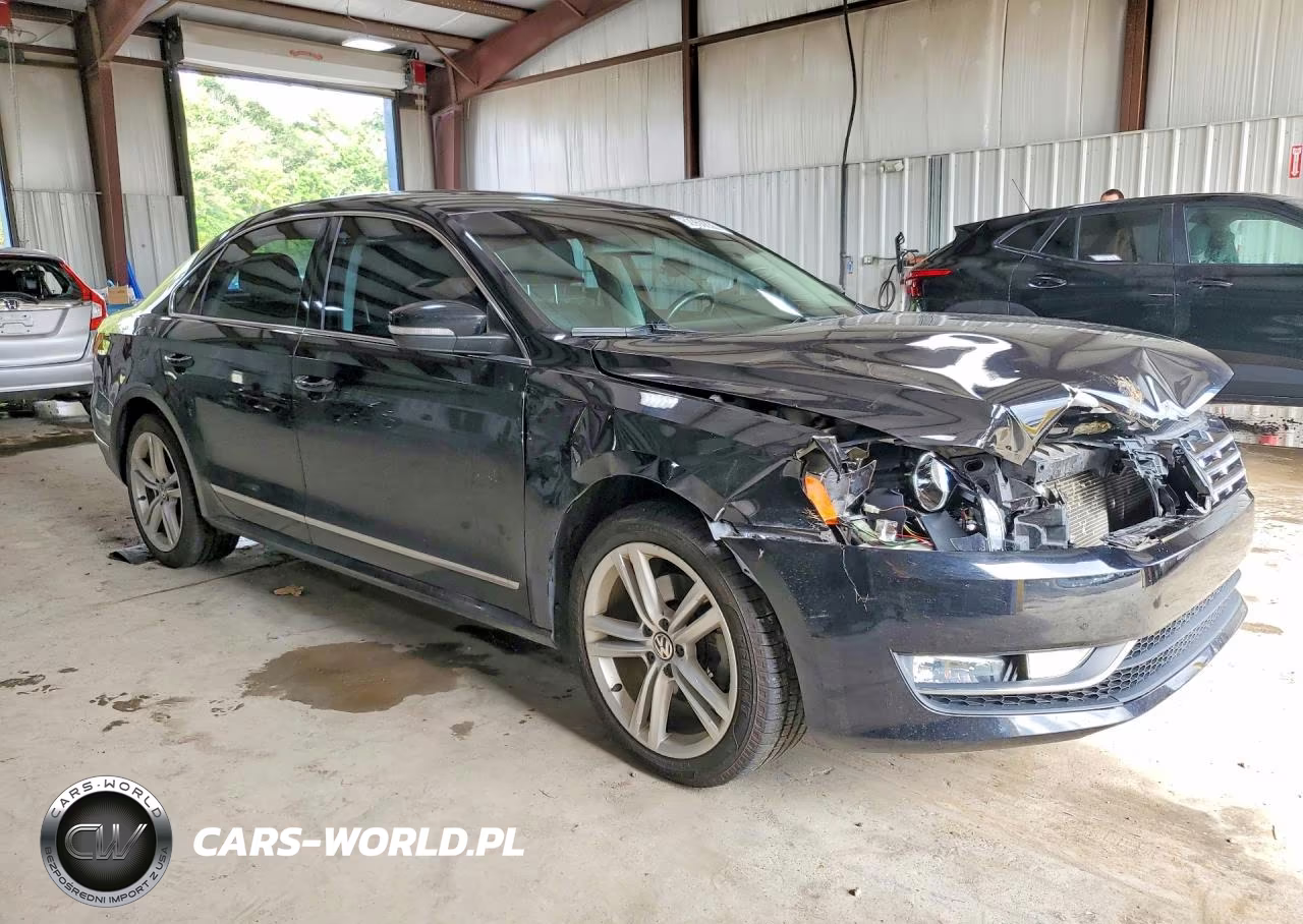 2014 Volkswagen Passat Sel VIN:1VWCT7A3XEC110160 - 4
