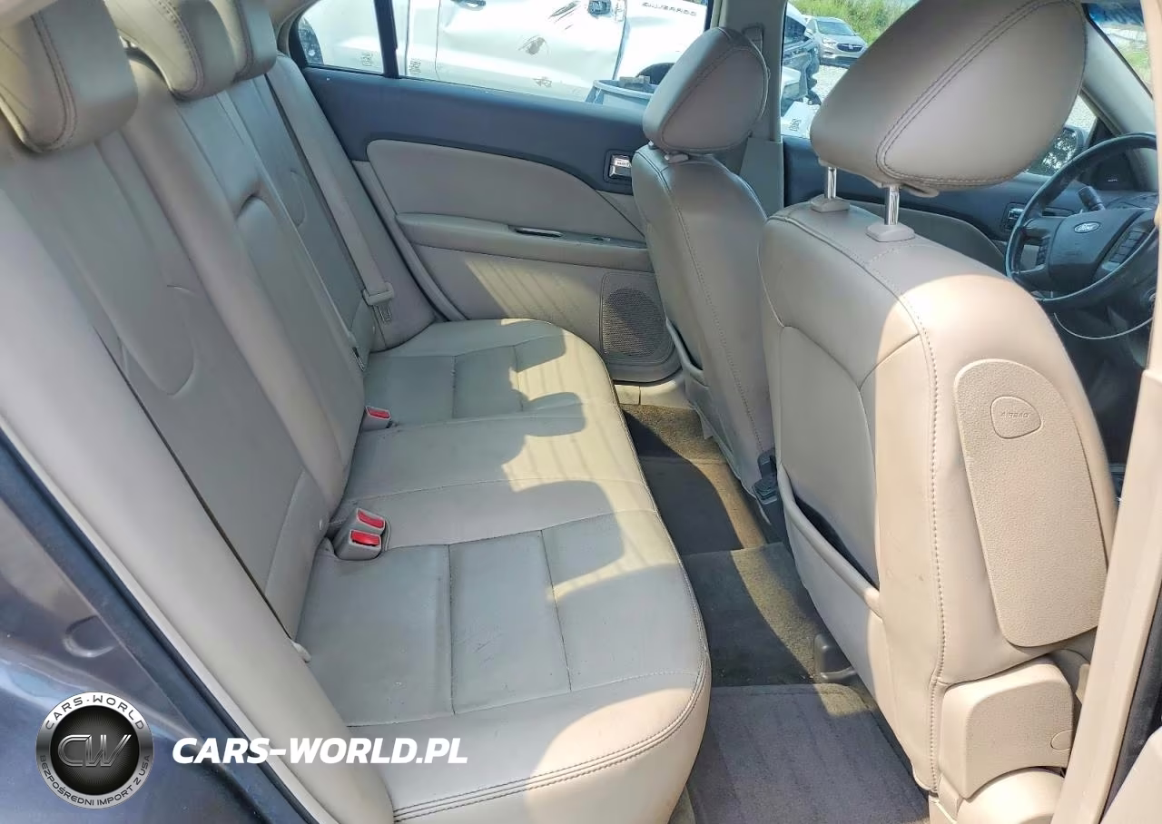 2010 Ford Fusion Hybrid VIN:3FADP0L37AR426990 - 10