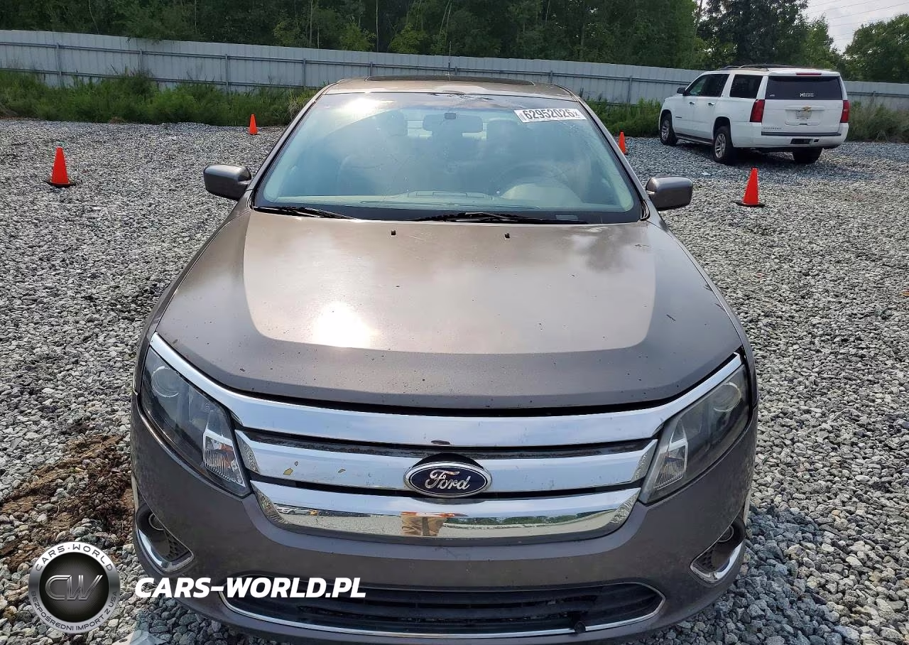 2010 Ford Fusion Hybrid VIN:3FADP0L37AR426990 - 5