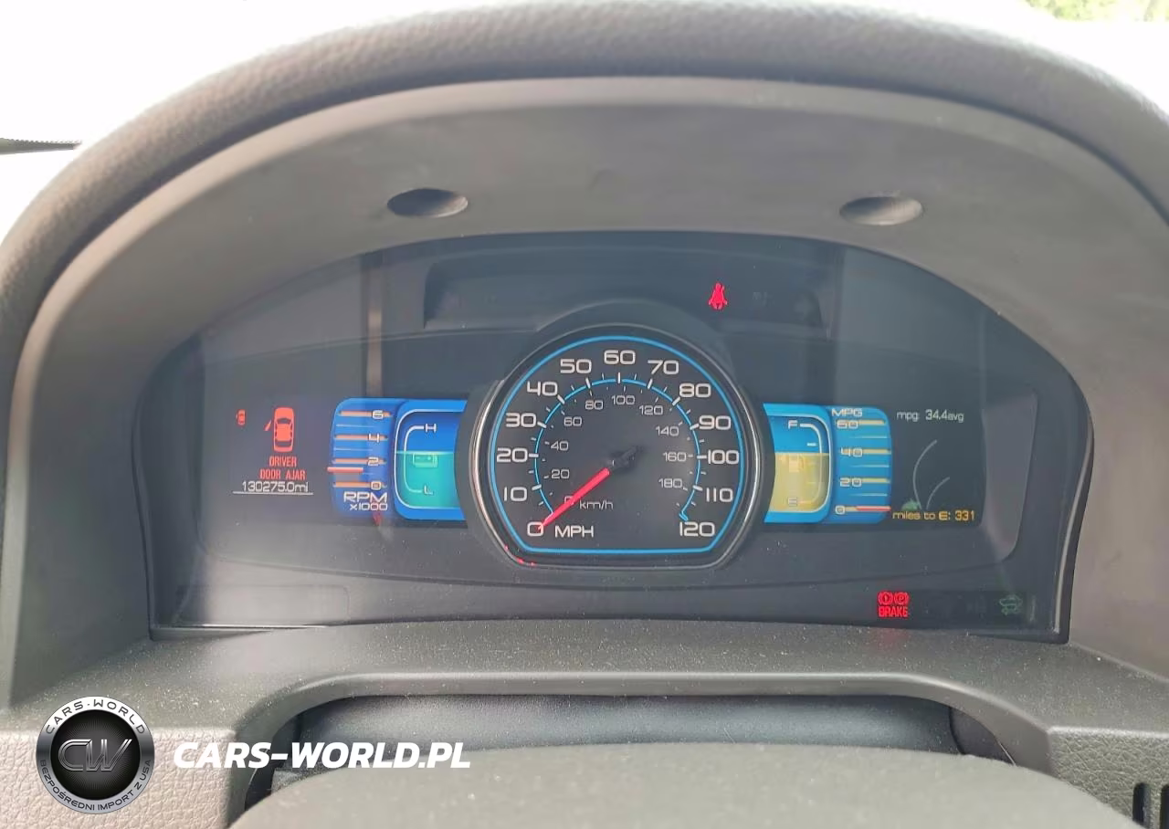2010 Ford Fusion Hybrid VIN:3FADP0L37AR426990 - 9