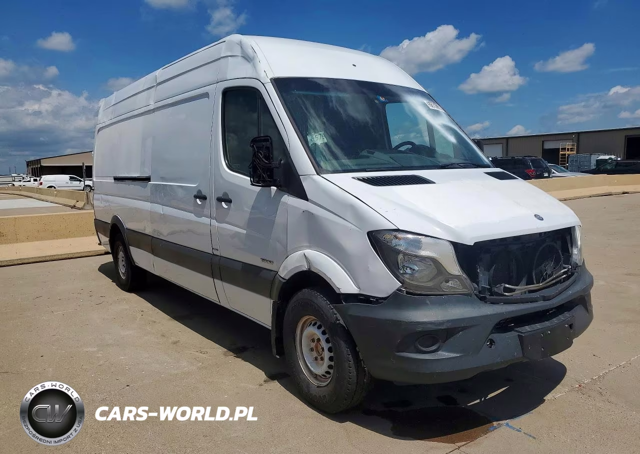 2014 Mercedes Benz Sprinter 2500 Delivery Van VIN:WD3PE8DE8E5901156 - 4