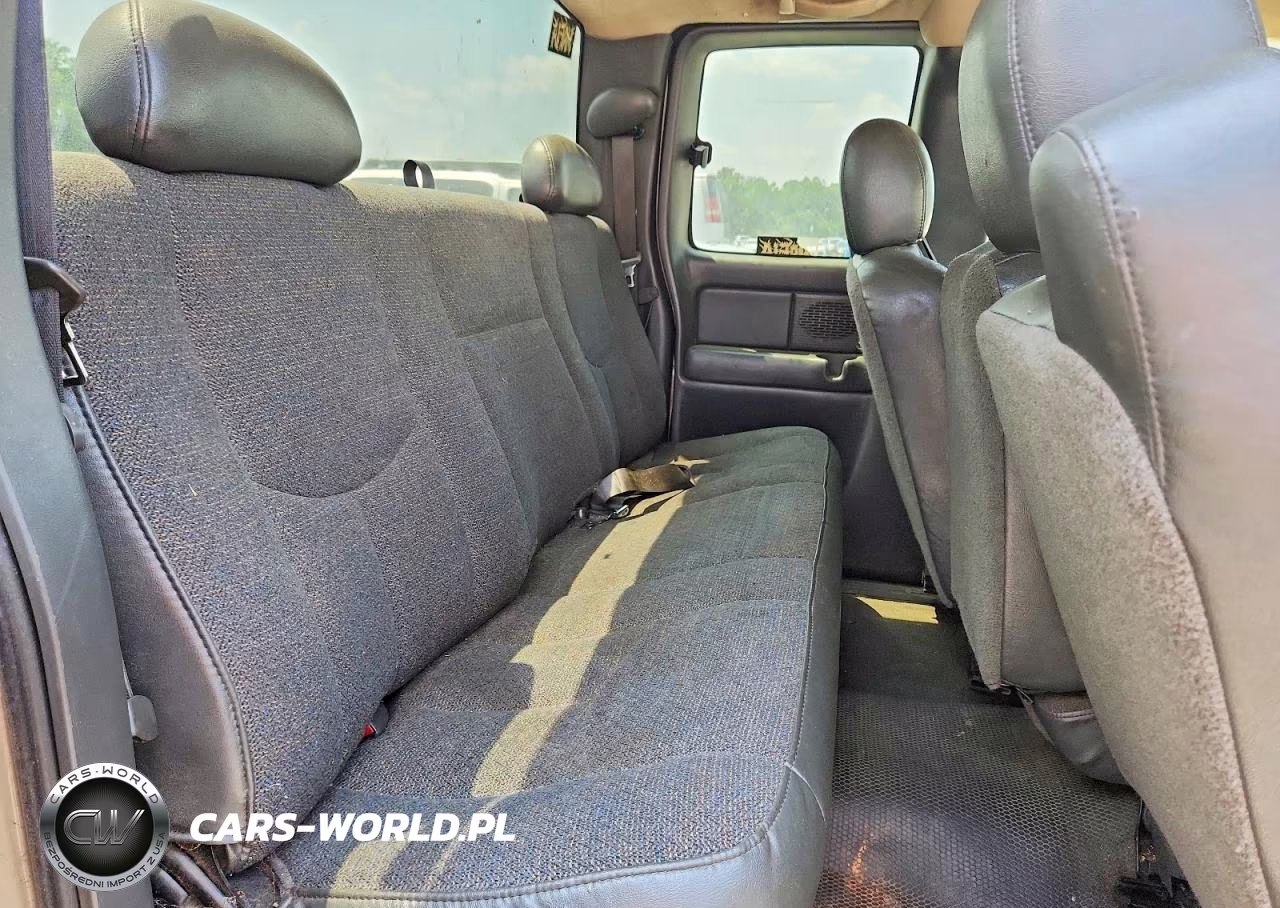 2003 Chevrolet Silverado C1500 VIN:2GCEC19X131399965 - 10