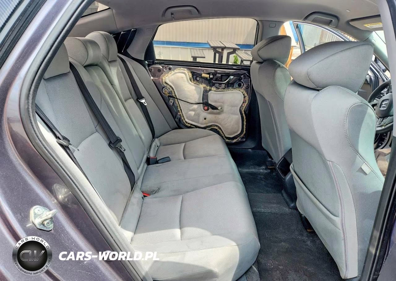 2019 Honda Accord Lx VIN:1HGCV1F11KA114737 - 10