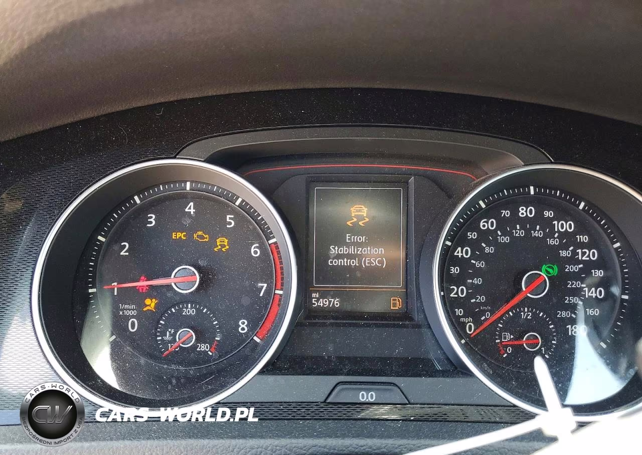 2015 Volkswagen Gti VIN:3VW4T7AU0FM006967 - 9