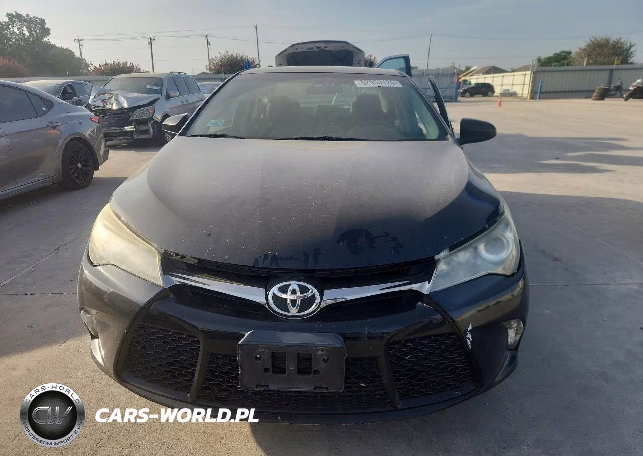 2015 Toyota Camry Se VIN:4T1BF1FK0FU910069 - 5