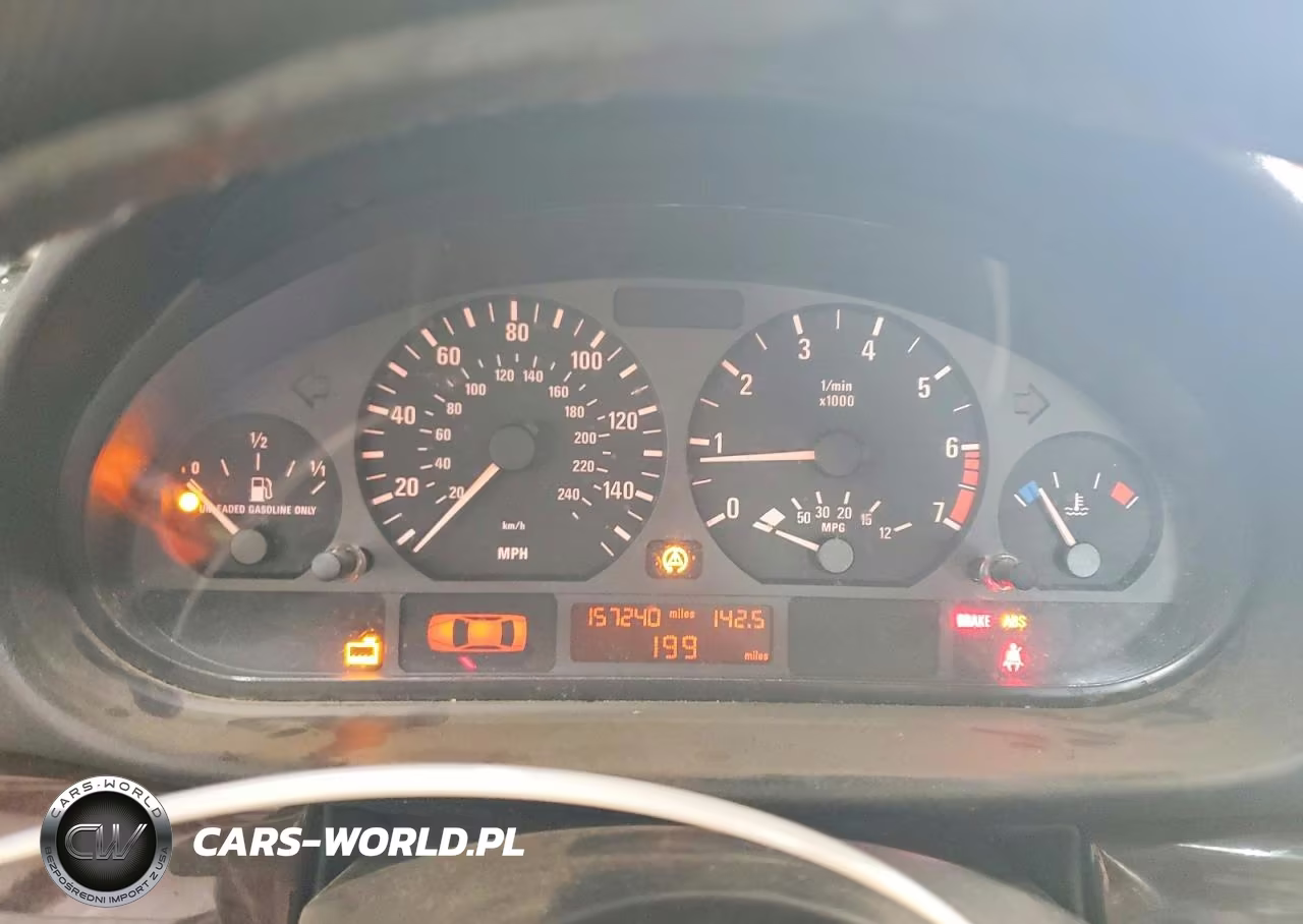 2003 BMW 325 Xi VIN:WBAEU334X3PF59450 - 9