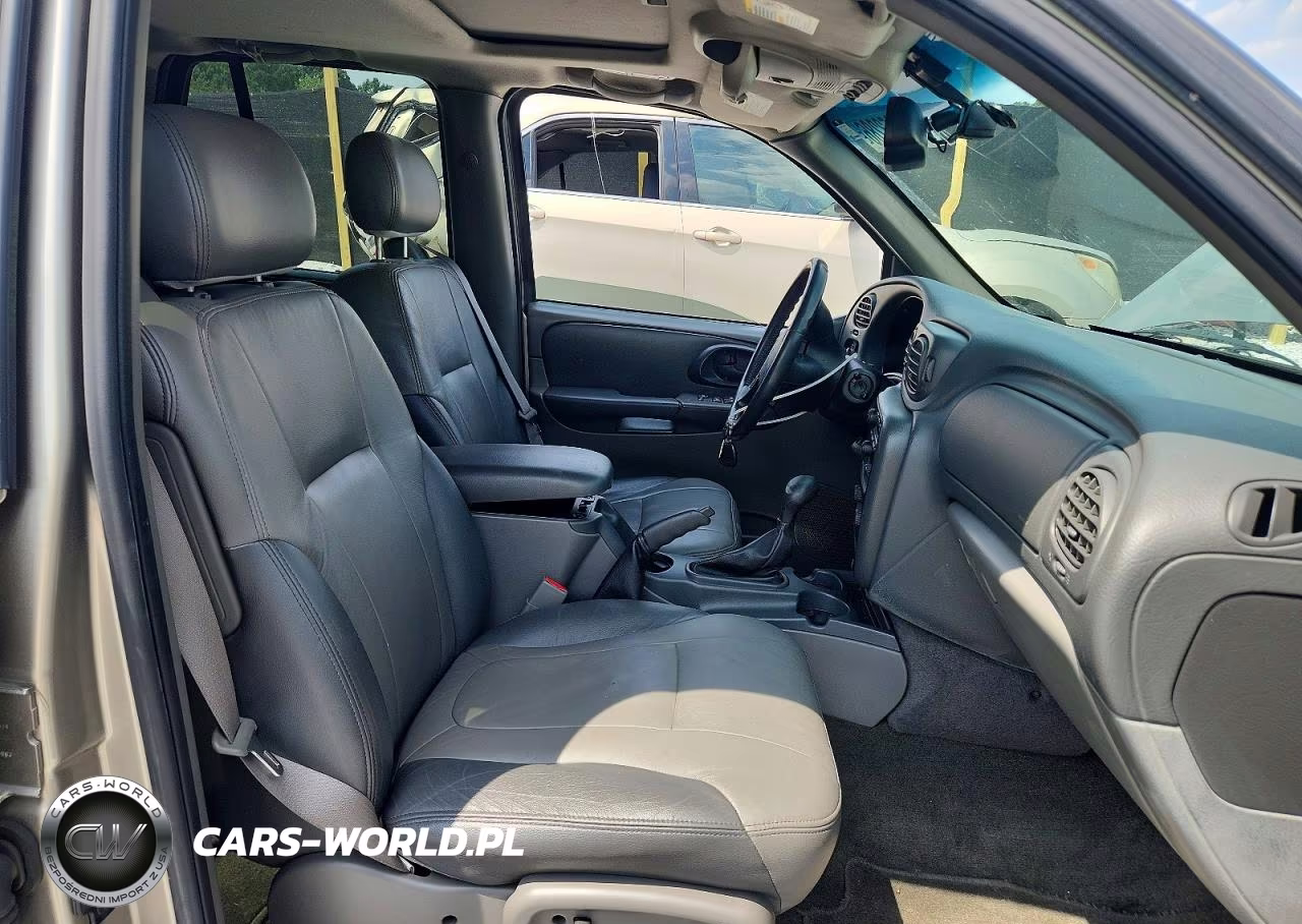 2002 Chevrolet Trailblazer VIN:1GNDT13SX22320470 - 7