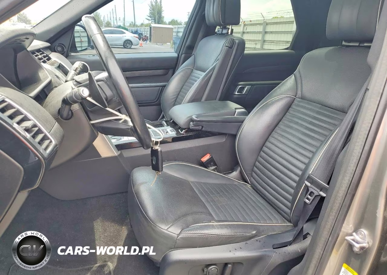 2018 Land Rover Discovery Hse Luxury VIN:SALRT2RVXJA059313 - 7
