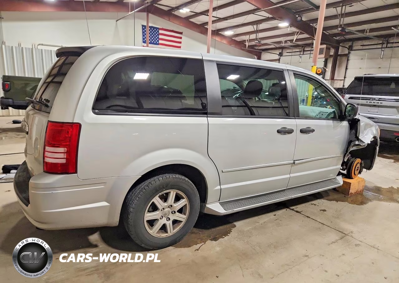 2008 Chrysler Town & Country Lx VIN:2A8HR44H38R778061 - 3