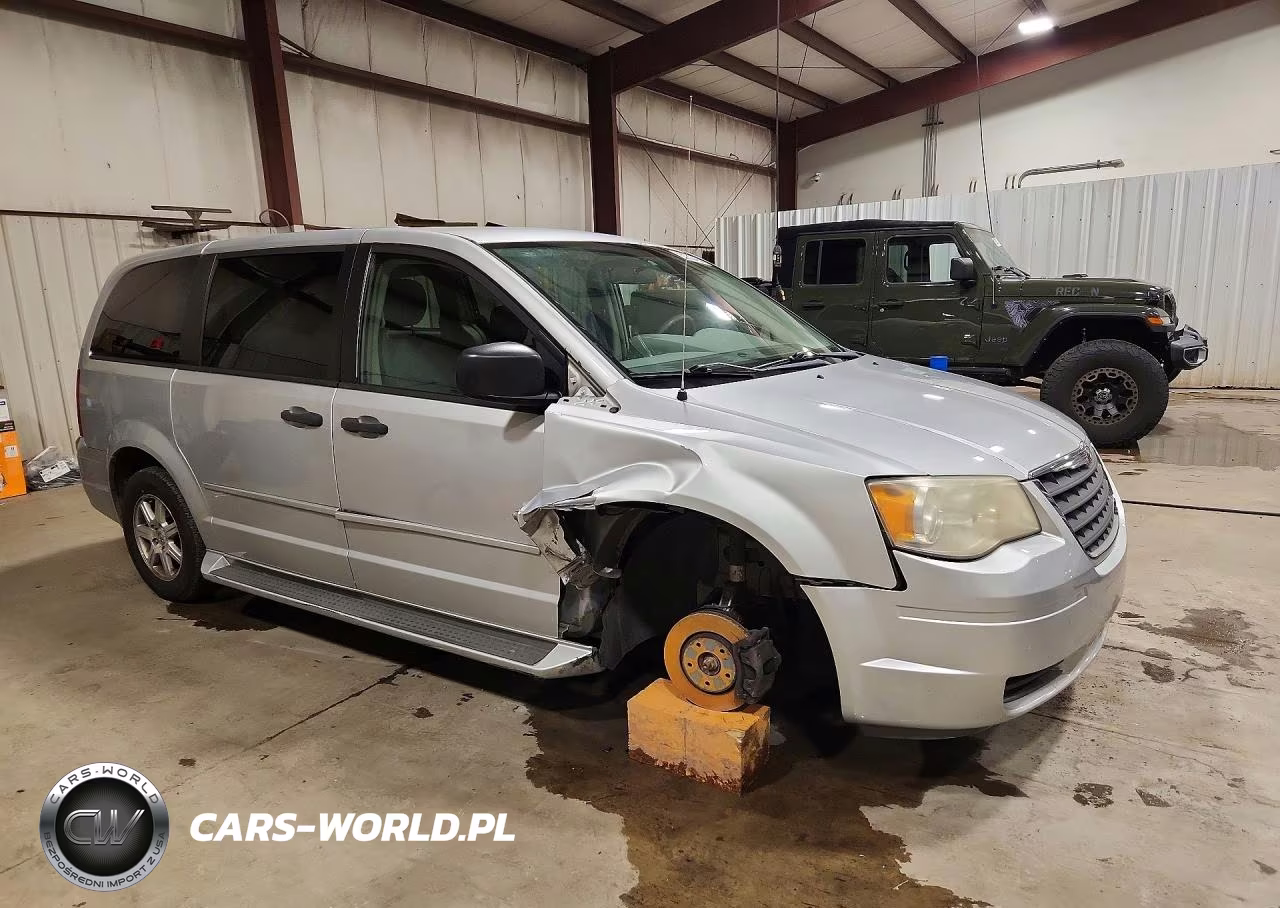 2008 Chrysler Town & Country Lx VIN:2A8HR44H38R778061 - 4
