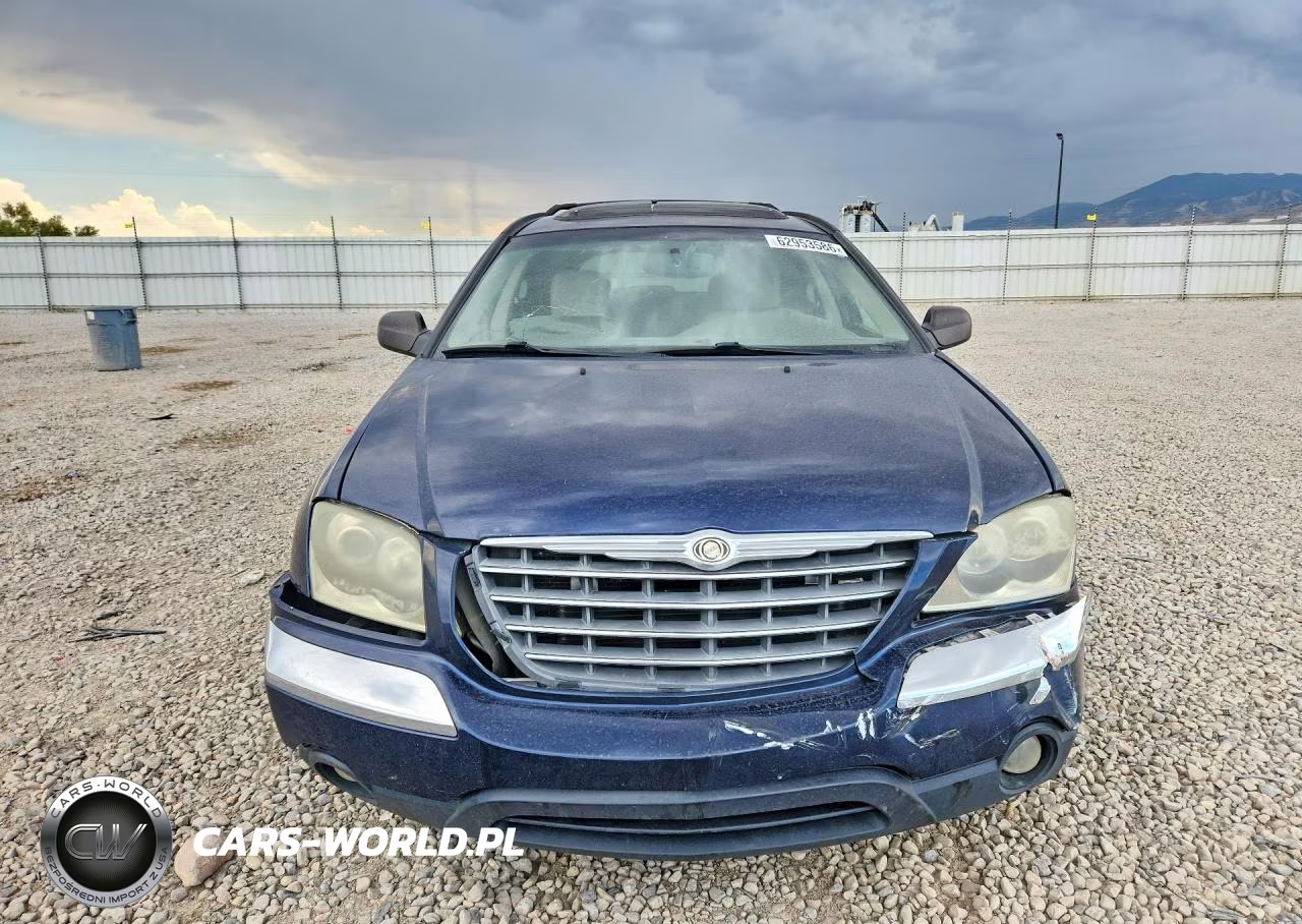 2005 Chrysler Pacifica Touring VIN:2C8GM68455R245935 - 5
