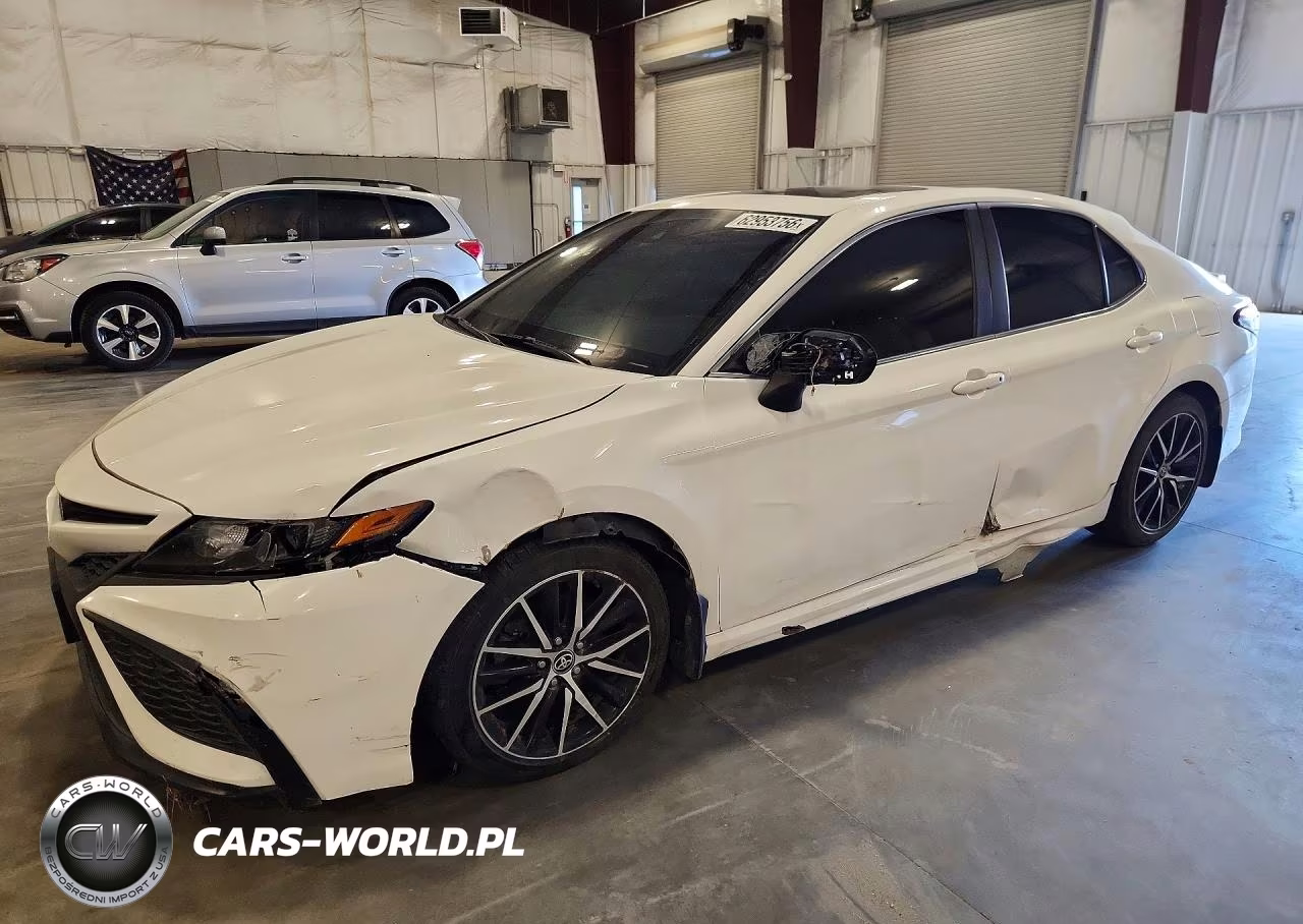 2021 Toyota Camry Se – zdjęcie 1 z 12