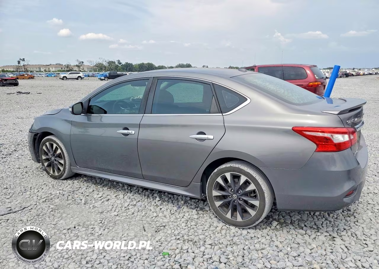 2017 Nissan Sentra Sr Turbo VIN:3N1CB7AP7HY220686 - 2
