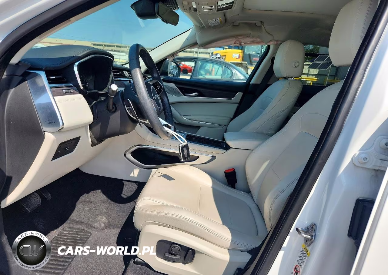 2023 Jaguar F-Pace VIN:SADCK2EX3PA708969 - 7