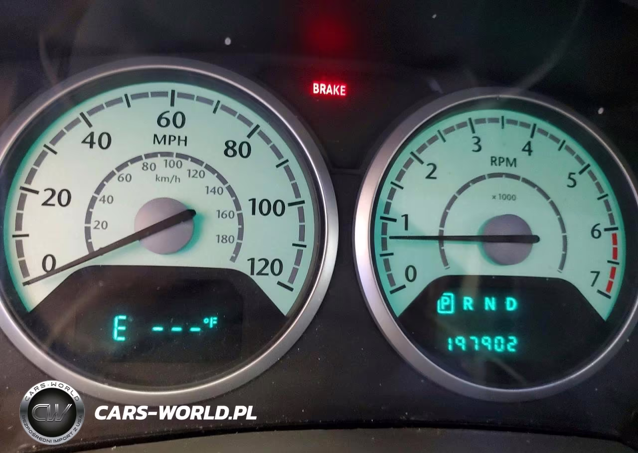 2010 Chrysler Town & Country Touring VIN:2A4RR5D17AR500669 - 9