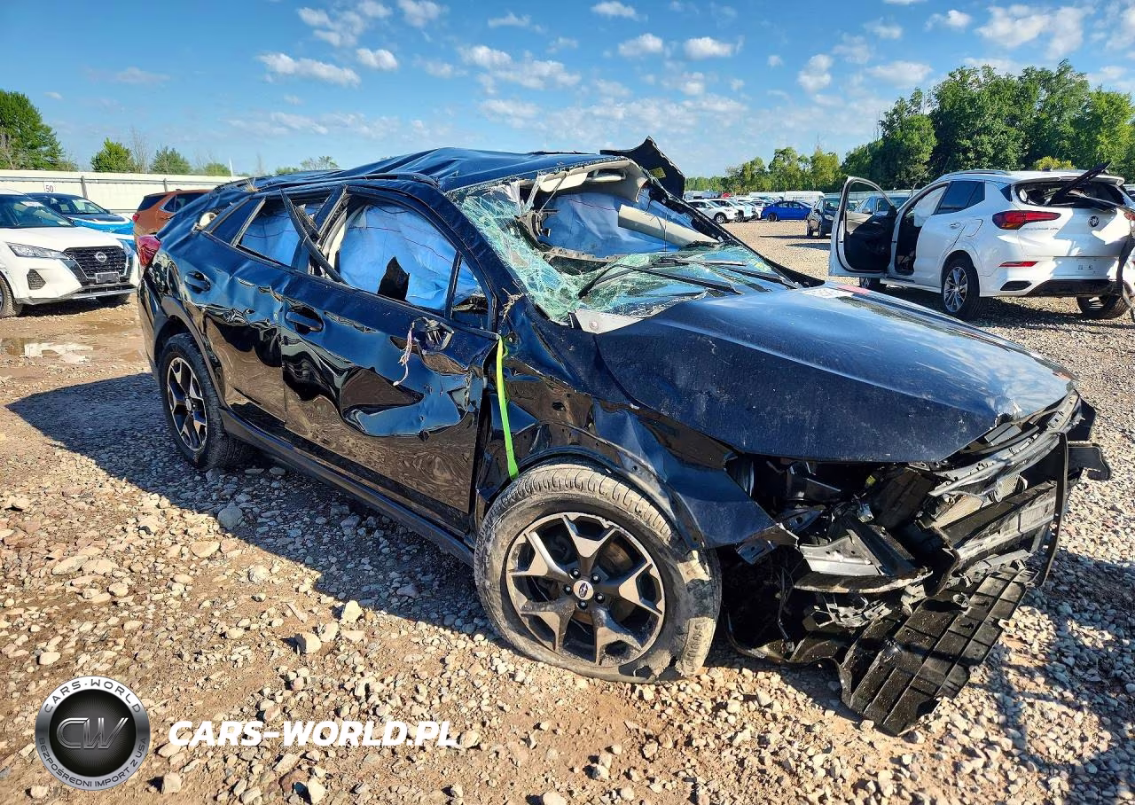 2018 Subaru Crosstrek Premium VIN:JF2GTABC7JH256871 - 4