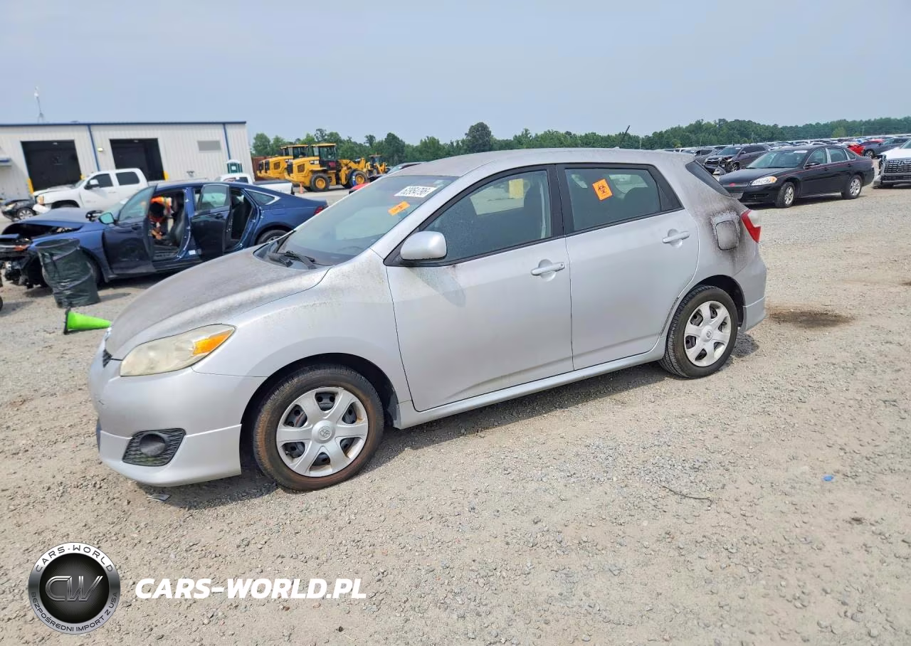 2010 Toyota Matrix Base