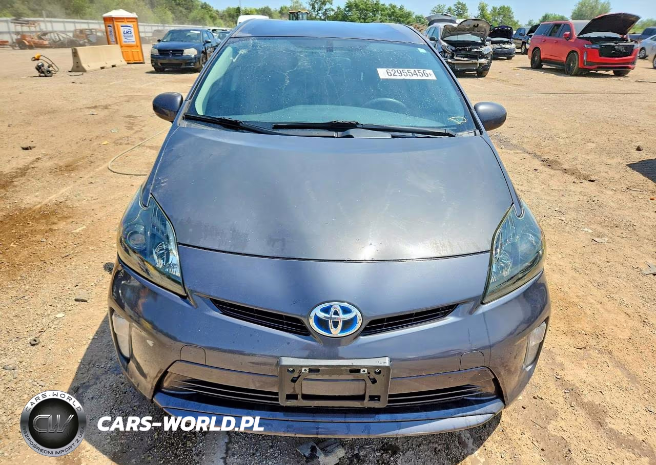 2012 Toyota Prius Two VIN:JTDKN3DUXC5379346 - 5