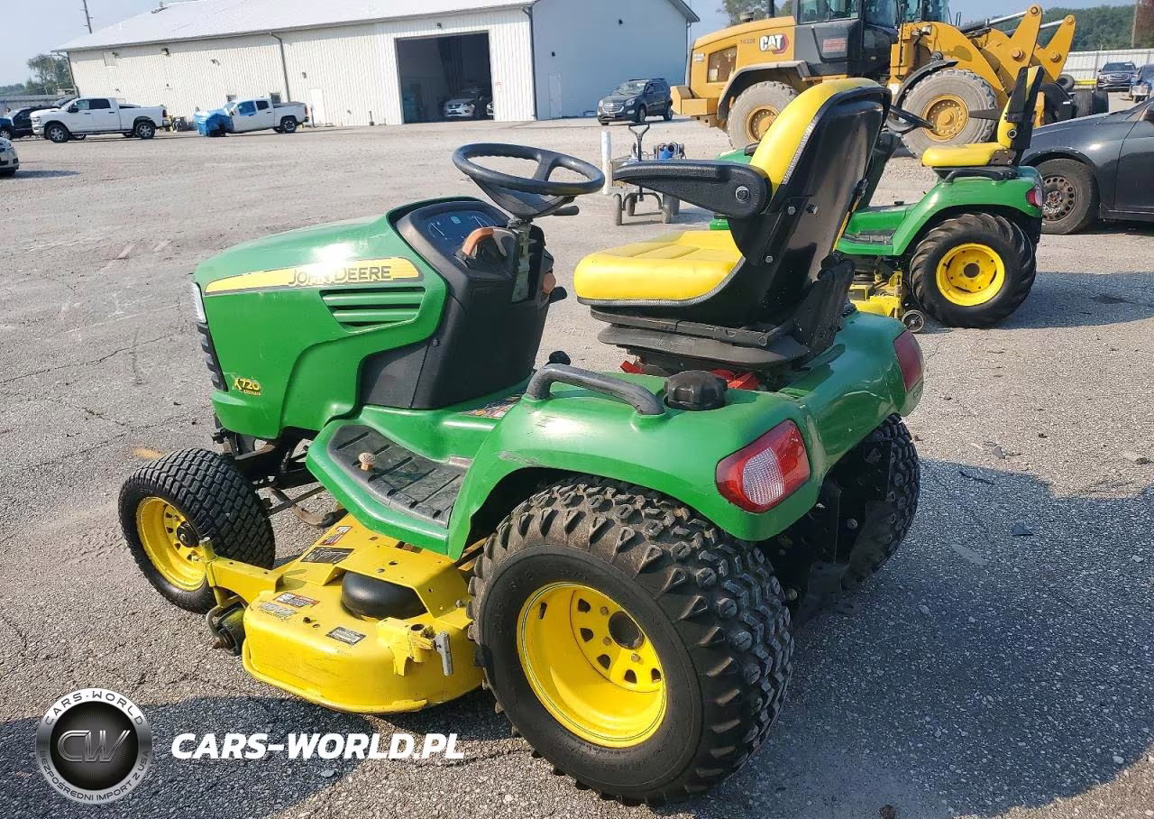 2011 John Deere X720 Lawn Mower VIN:M0X720A031170 - 3