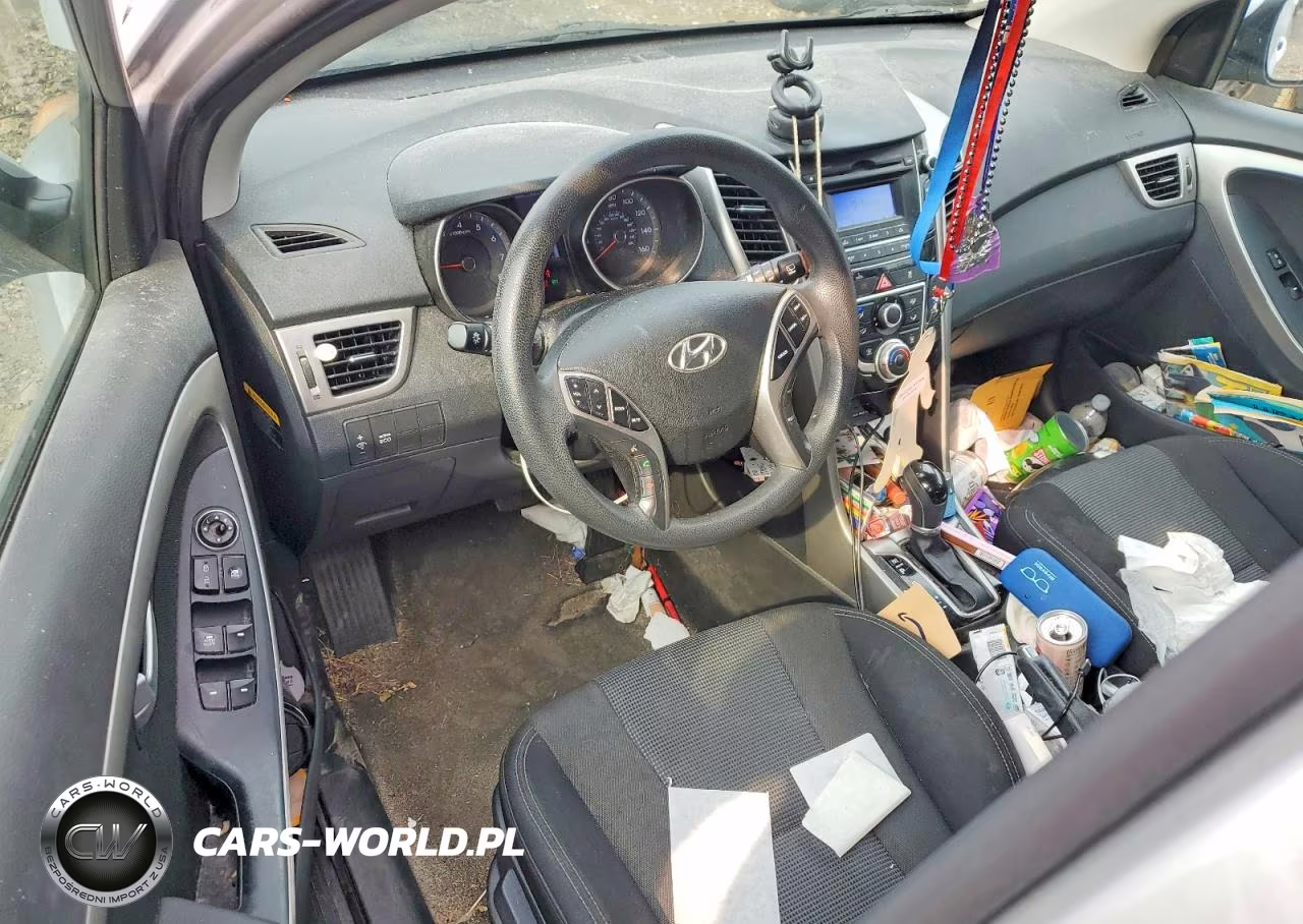 2017 Hyundai Elantra Gt Base VIN:KMHD35LH3HU376862 - 8