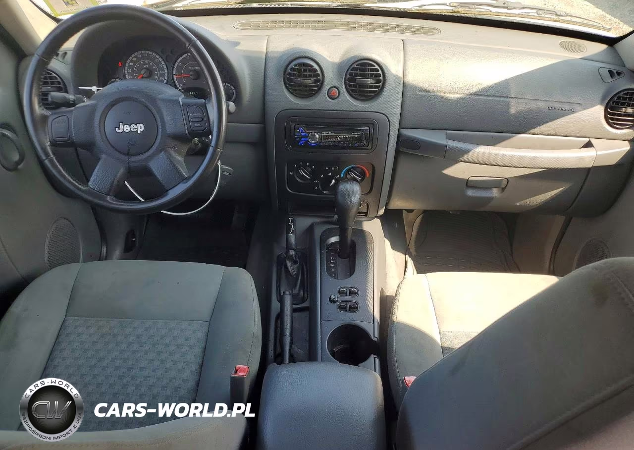 2006 Jeep Liberty Sport VIN:1J4GL48K56W102154 - 8