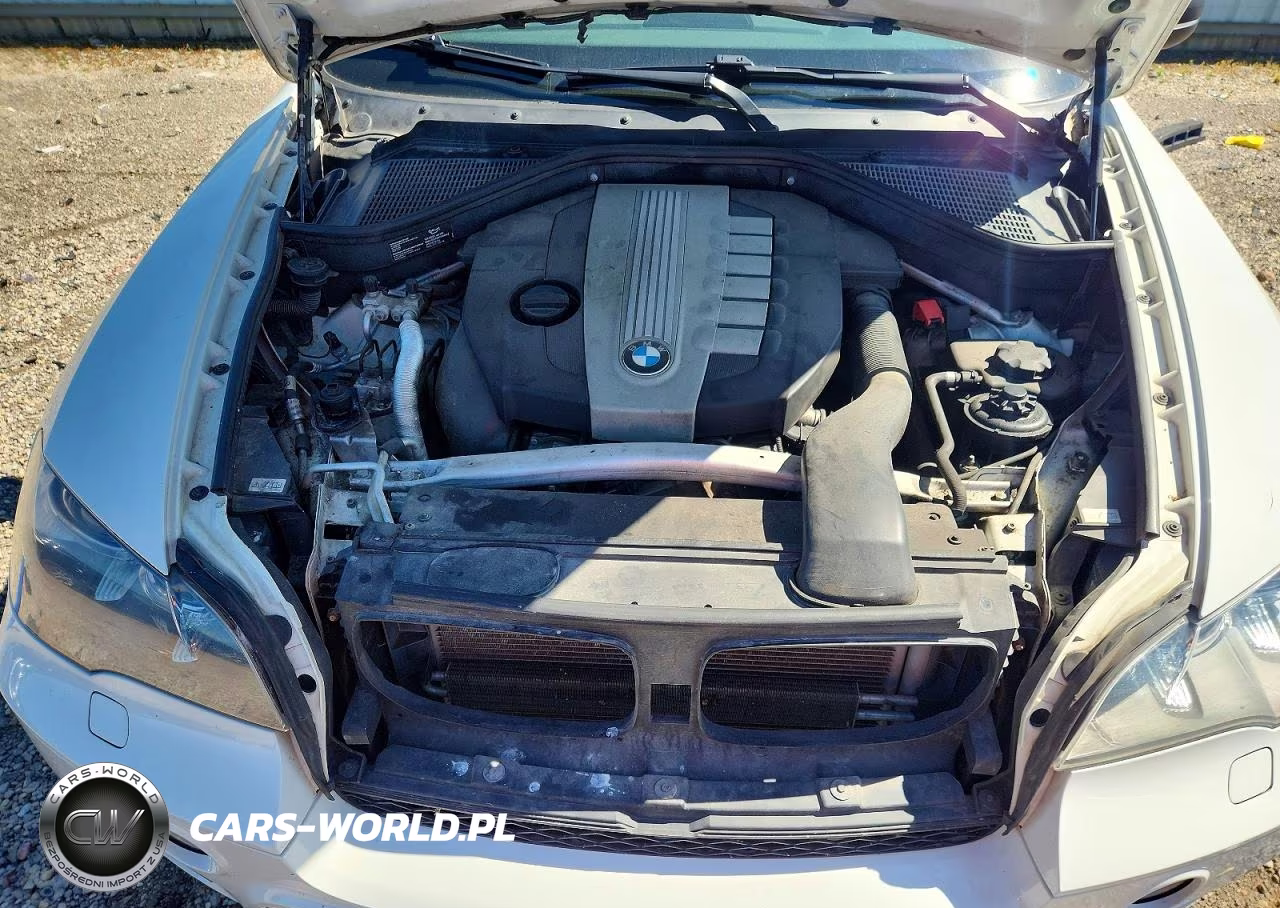 2012 BMW X5 xDrive35D VIN:5UXZW0C5XCL672596 - 12