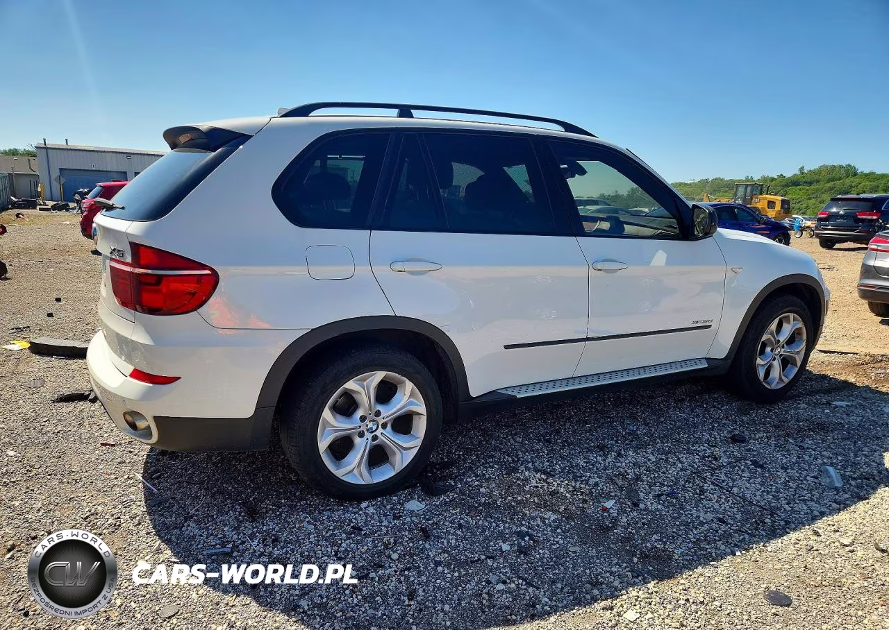 2012 BMW X5 xDrive35D VIN:5UXZW0C5XCL672596 - 3