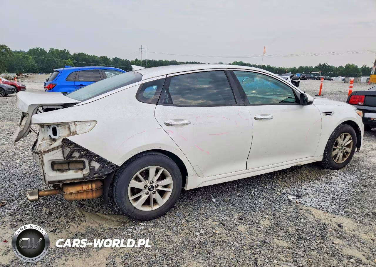 2018 Kia Optima Lx VIN:5XXGT4L35JG249347 - 3