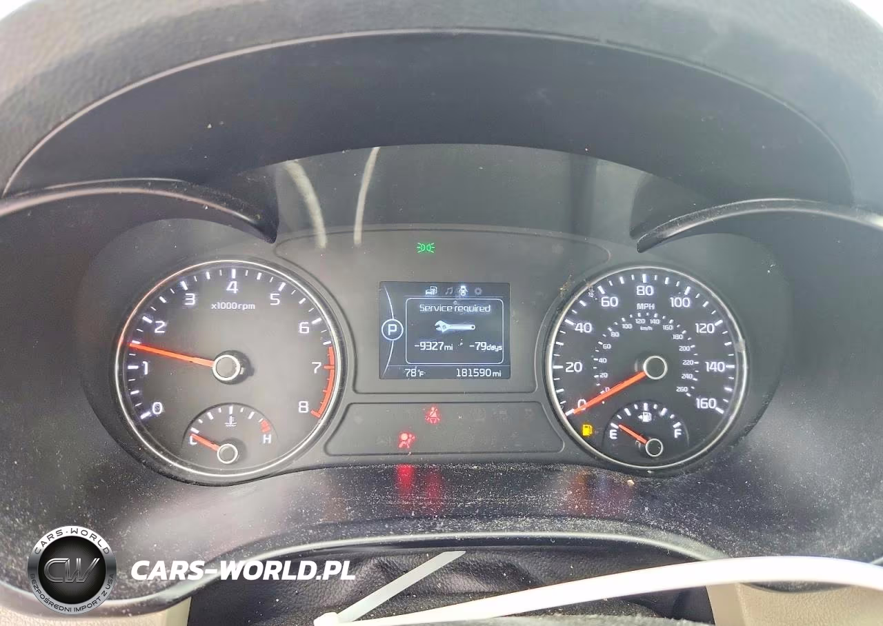 2018 Kia Optima Lx VIN:5XXGT4L35JG249347 - 9