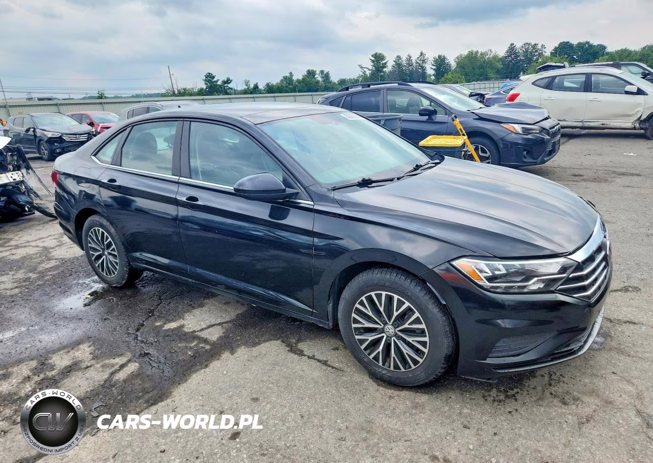 2019 Volkswagen Jetta S VIN:3VWCB7BU8KM176355 - 4