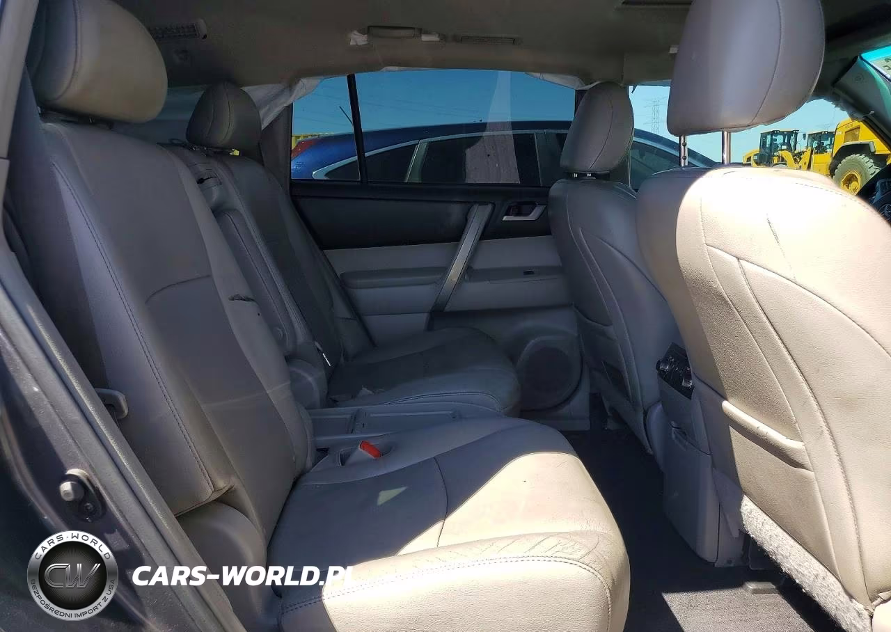 2013 Toyota Highlander VIN:5TDZK3EHXDS126029 - 10