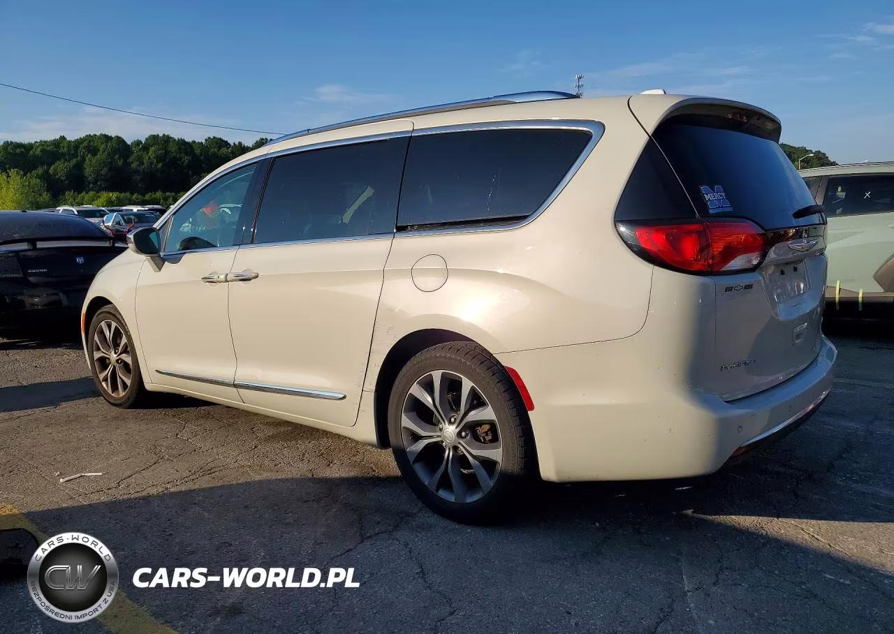 2017 Chrysler Pacifica Limited VIN:2C4RC1GG9HR770755 - 2