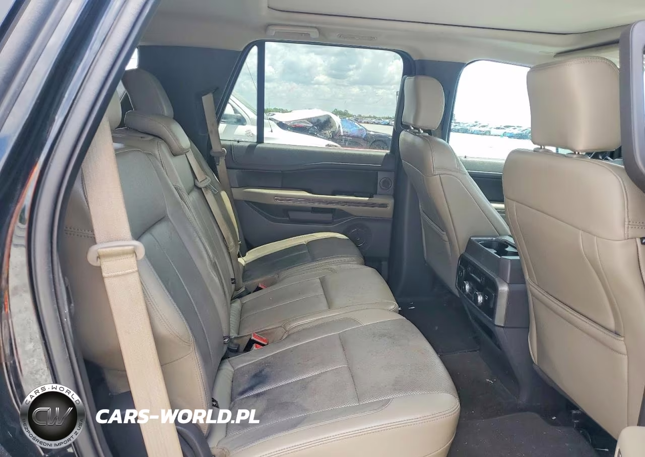 2018 Ford Expedition Xlt VIN:1FMJU1HTXJEA17837 - 11