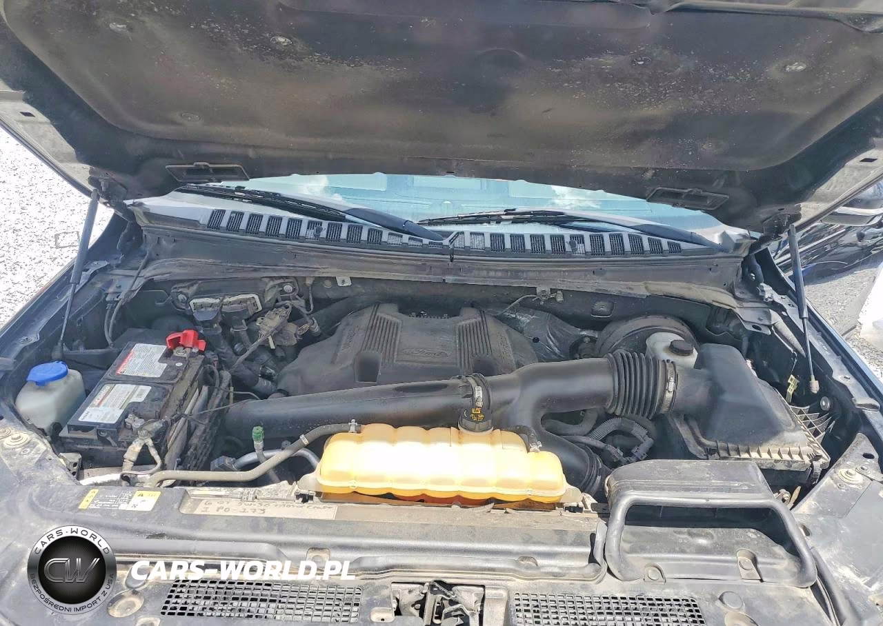 2018 Ford Expedition Xlt VIN:1FMJU1HTXJEA17837 - 12