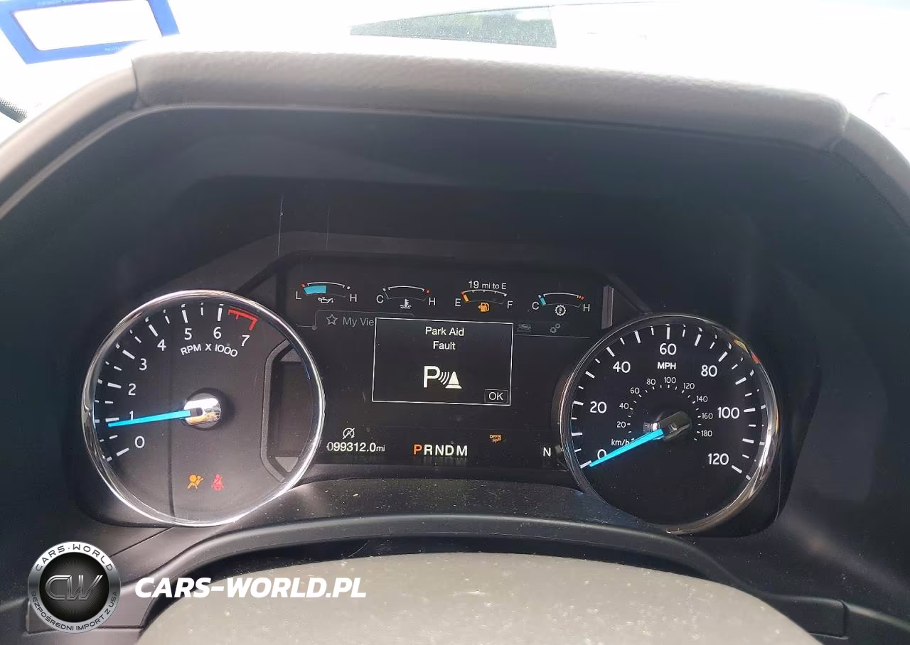 2018 Ford Expedition Xlt VIN:1FMJU1HTXJEA17837 - 9
