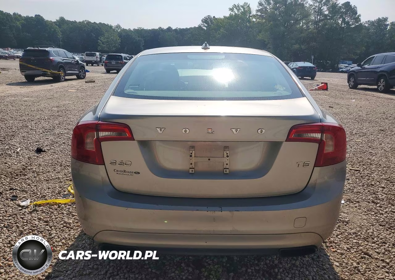 2015 Volvo S60 Premier VIN:YV140MFB7F1314615 - 6