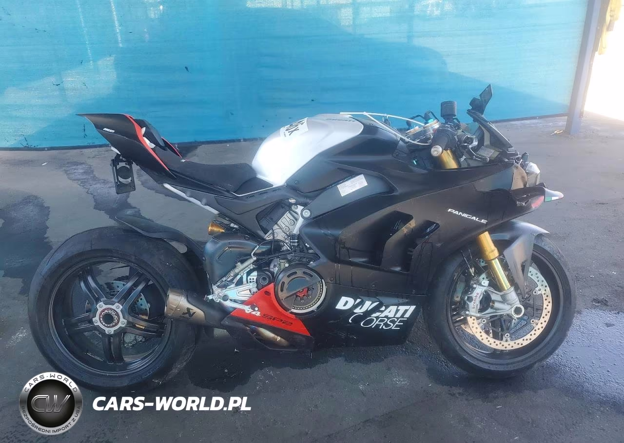 2023 Ducati Panigale V4S – zdjęcie 1 z 9