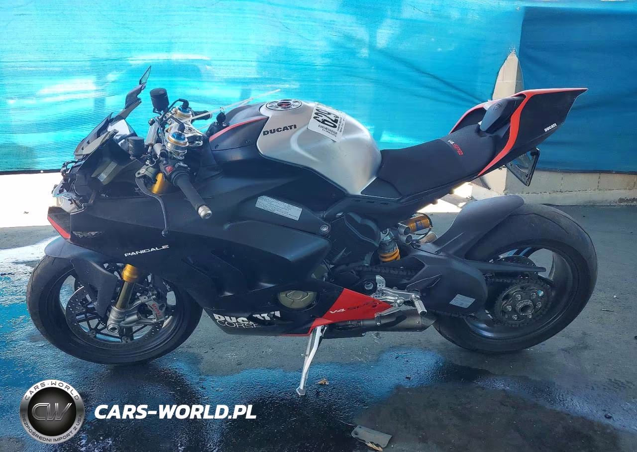 2023 Ducati Panigale V4S VIN:ZDMDAGWW1PB003950 - 3