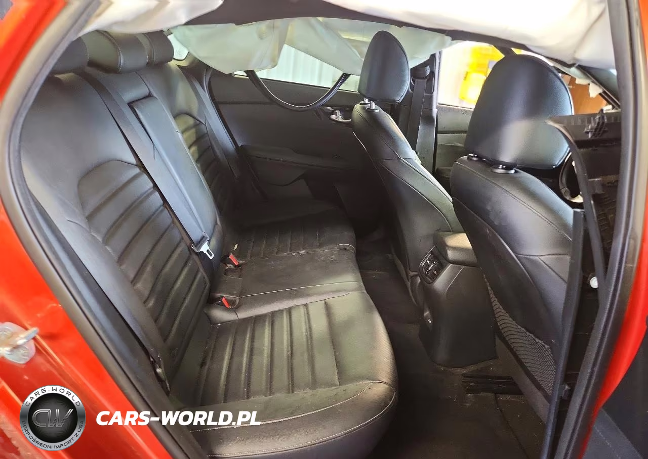 2022 Kia Forte Gt Line VIN:3KPF54AD1NE451893 - 10