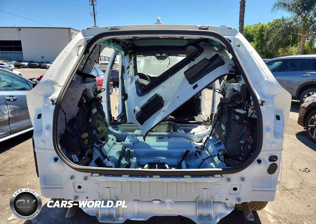 2026 Volvo Xc60 Plus VIN:YV4M12RC4T1297163 - 6