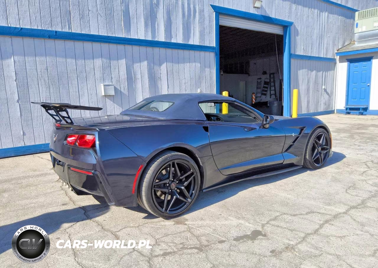 2014 Chevrolet Corvette Stingray Z51 3Lt VIN:1G1YM3D73E5110236 - 3