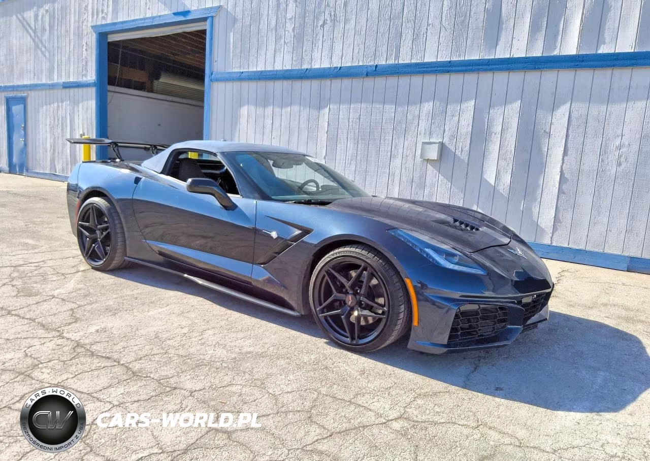 2014 Chevrolet Corvette Stingray Z51 3Lt VIN:1G1YM3D73E5110236 - 4