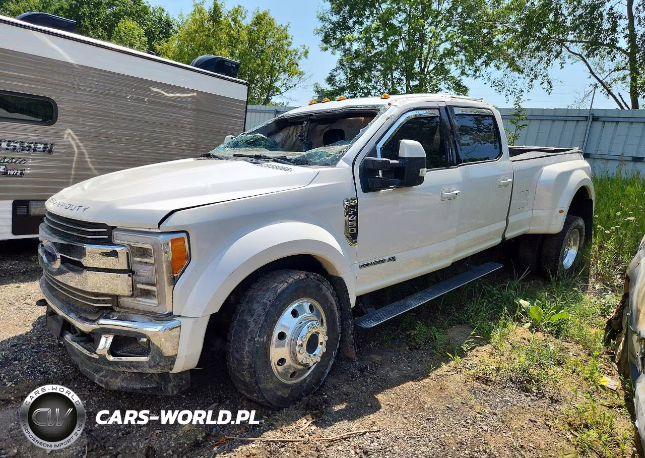 2019 Ford F450 Super Duty – zdjęcie 1 z 13