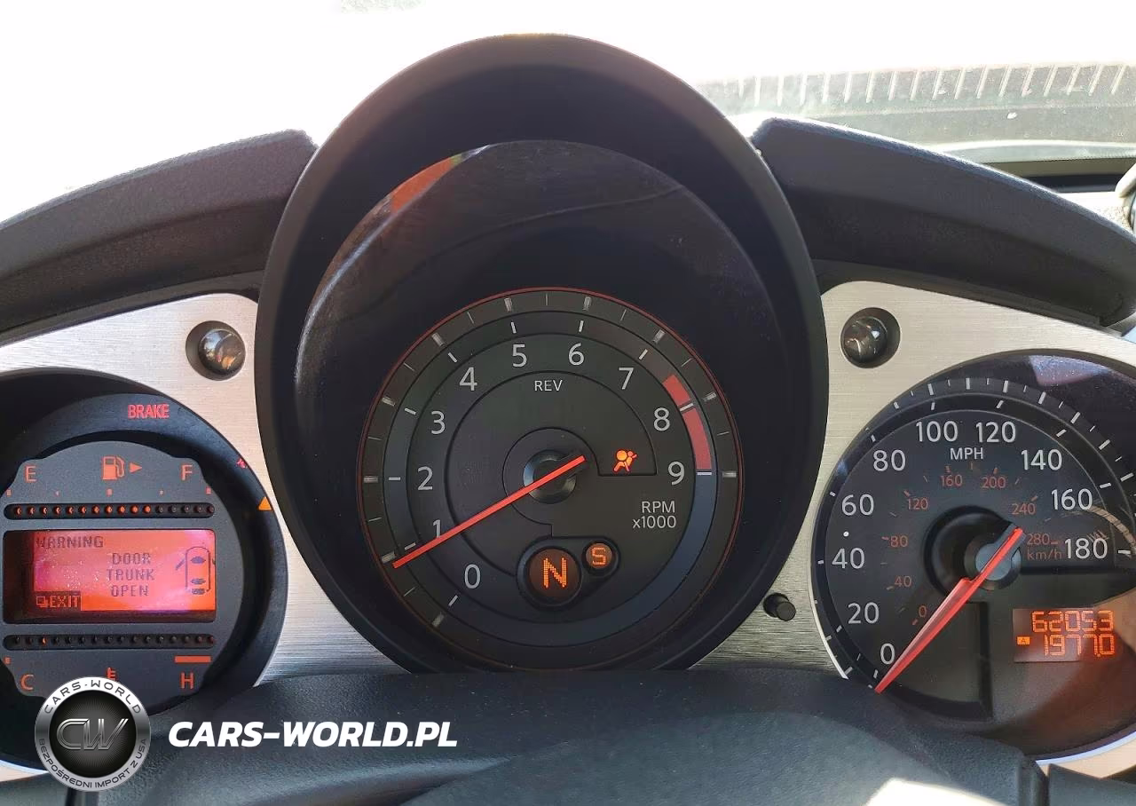 2014 Nissan 370Z Base VIN:JN1AZ4EH2EM635112 - 9